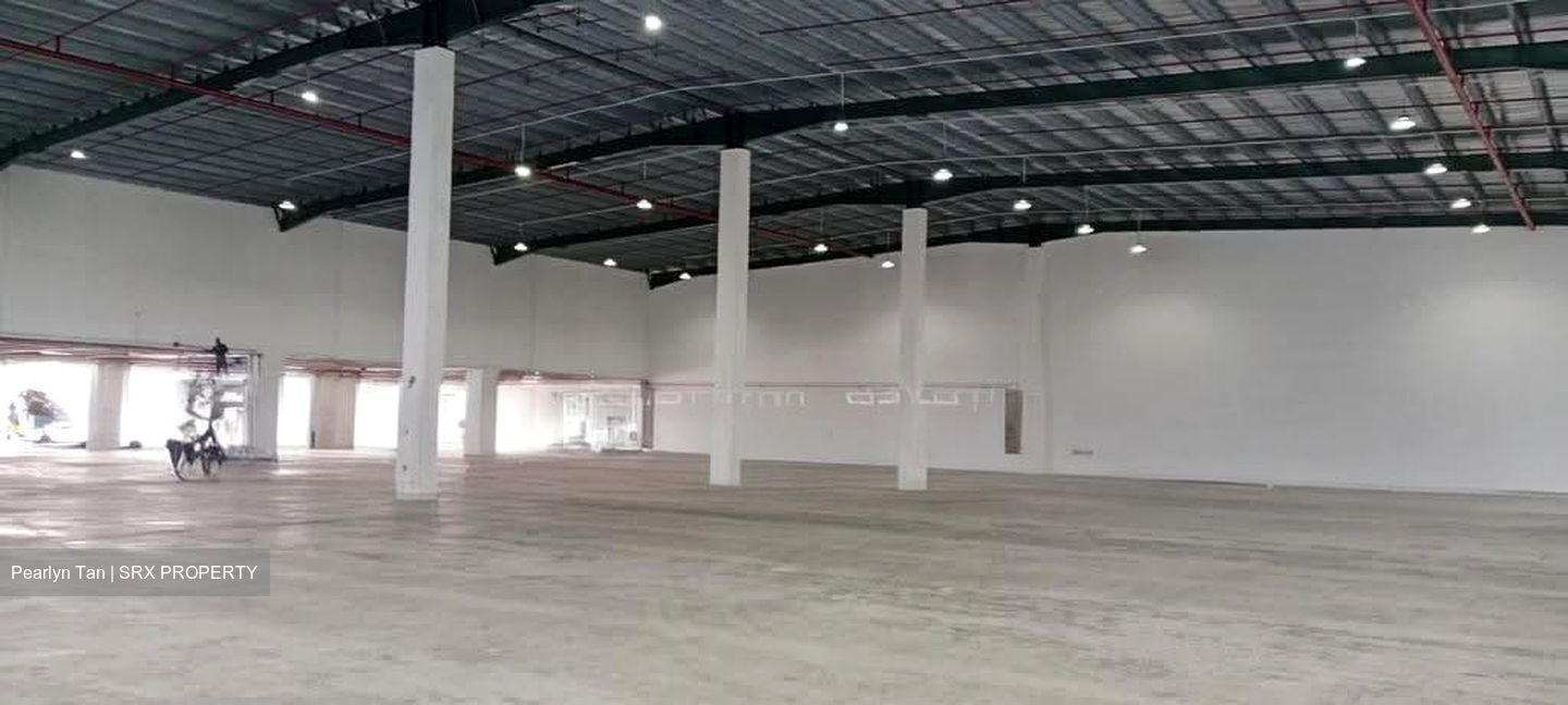 Changi North Way (D17), Factory #624030061